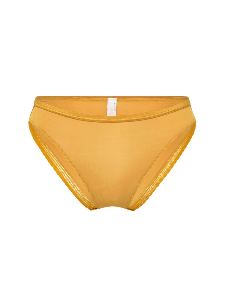 Undergarment Ghost mannequin